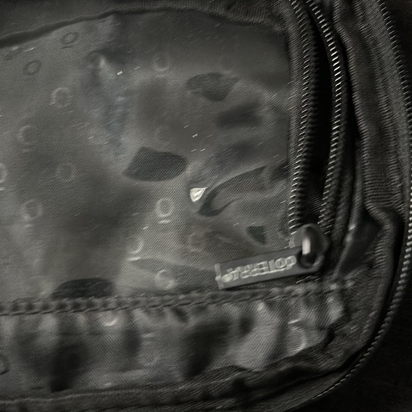 Doterra traveling bag for oils etc. - Picture 6 of 9